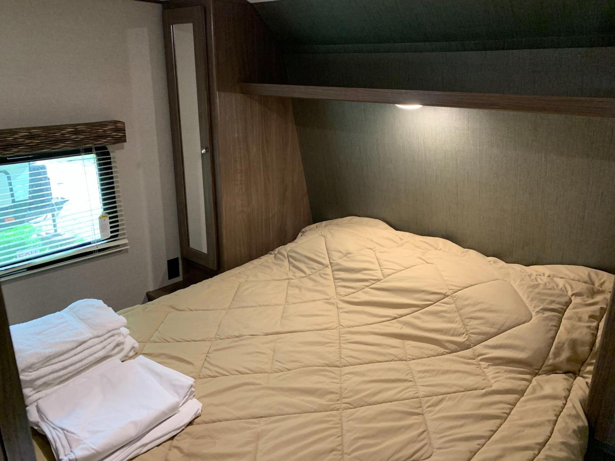 Golden Riverfront Campground酒店 外观 照片